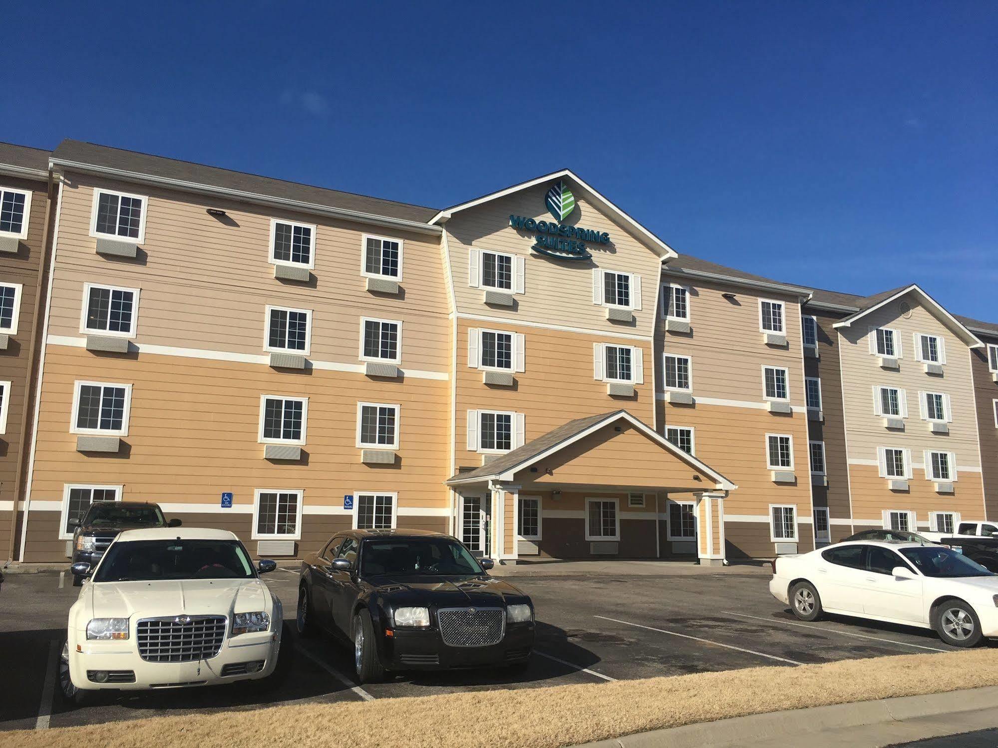 Extended Stay America Select Suites - Wichita - Airport Buitenkant foto